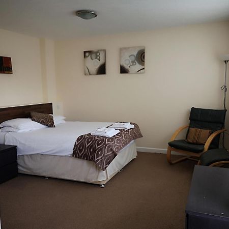 Tadross Hotel Cardiff Extérieur photo