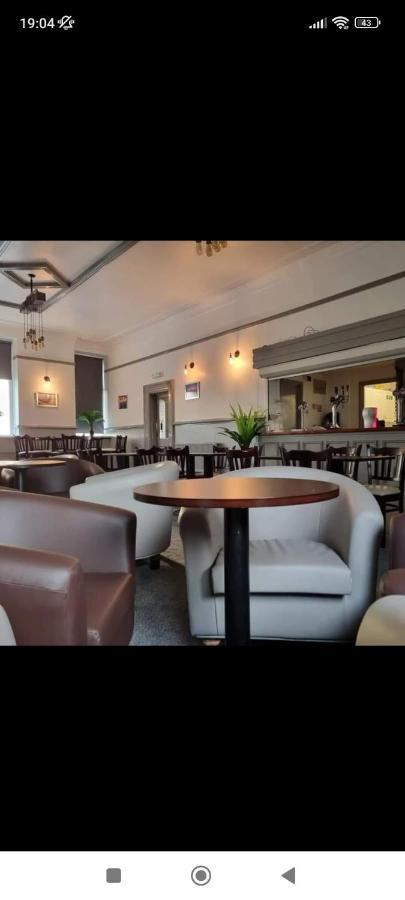 Tadross Hotel Cardiff Extérieur photo