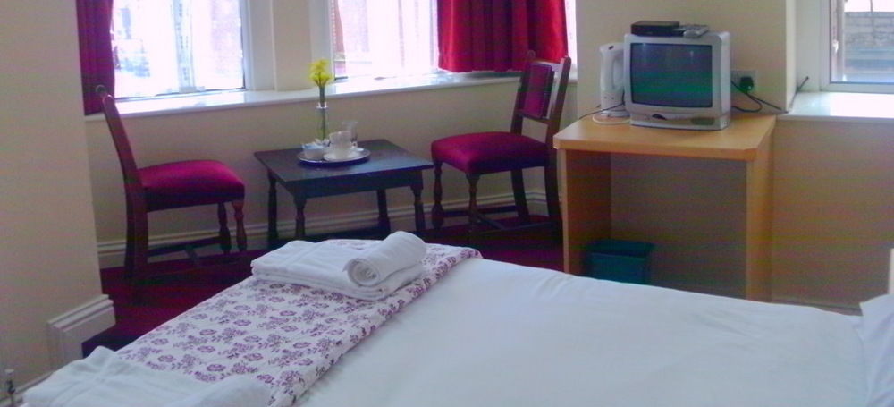 Tadross Hotel Cardiff Extérieur photo